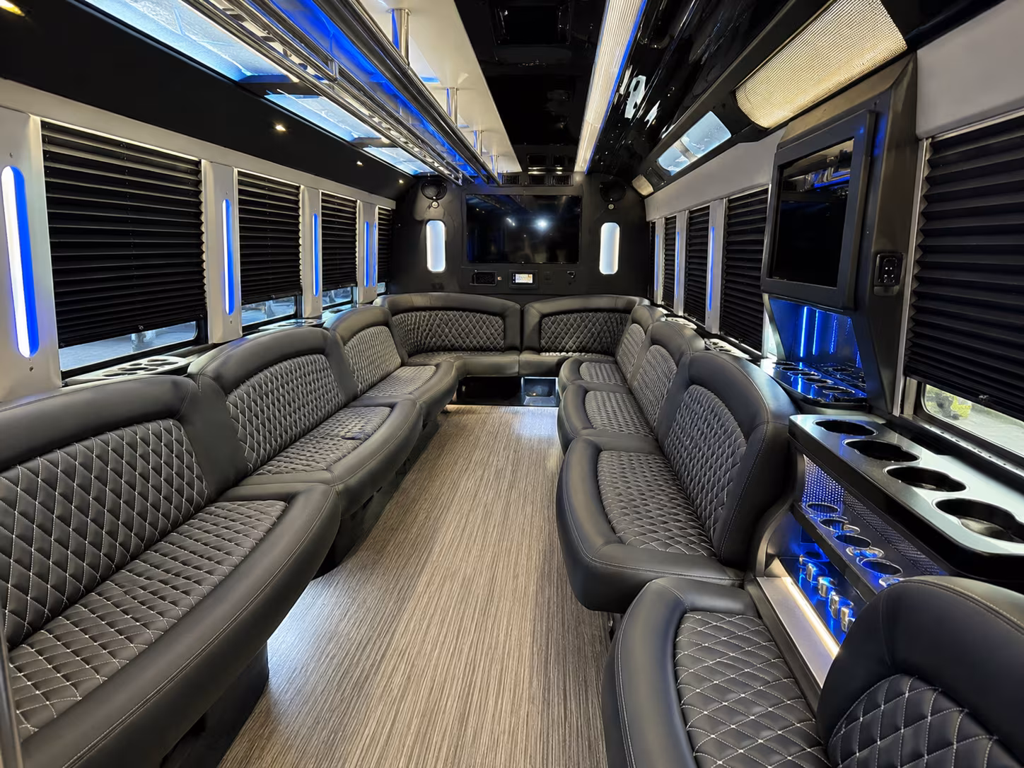 Fresno Birthday, Sweet 16, & Quinceañera Party Bus Rentals